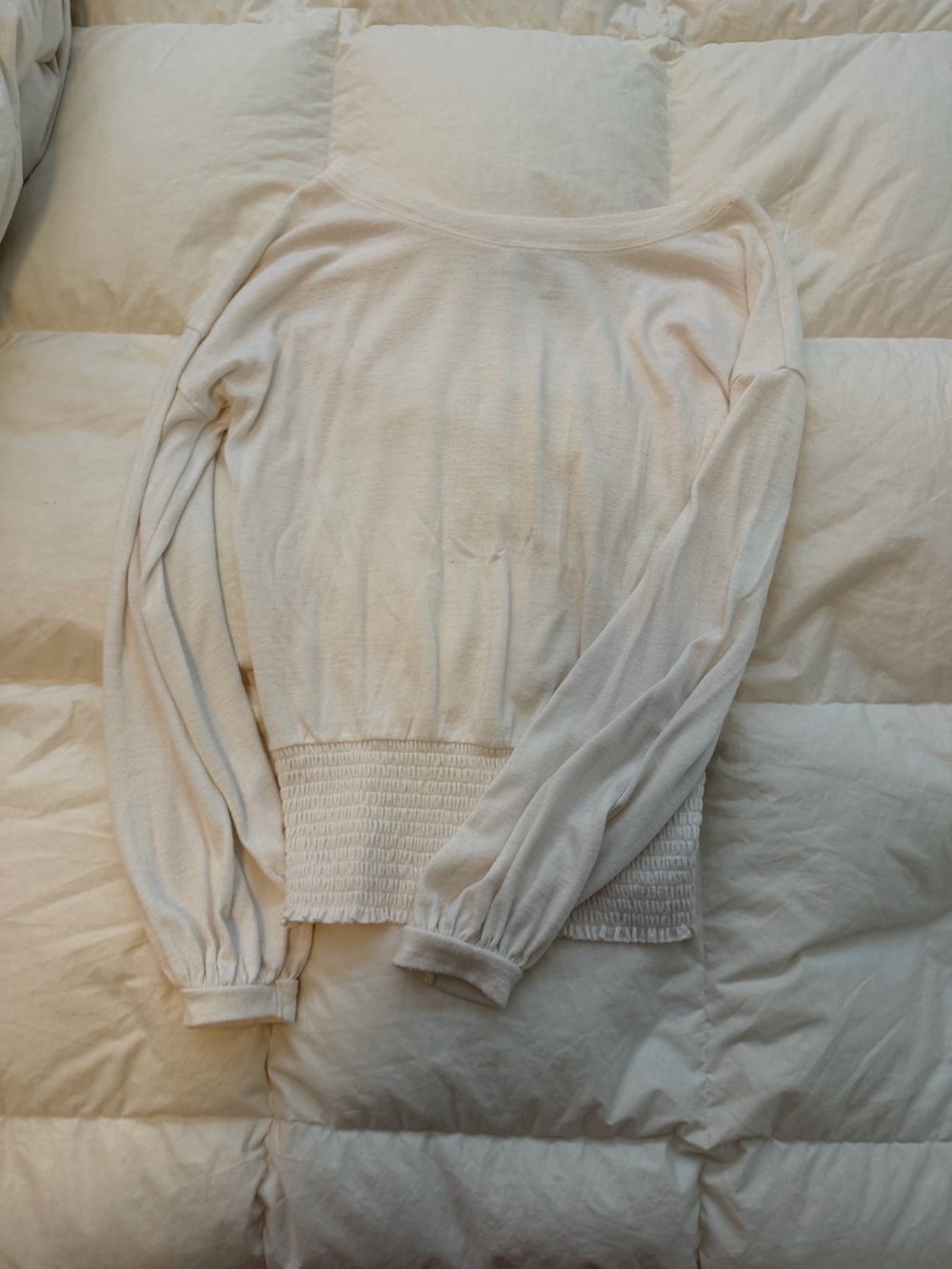 Abercrombie & Fitch Cream V-Neck Sweater